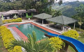Hotel Los Mangos